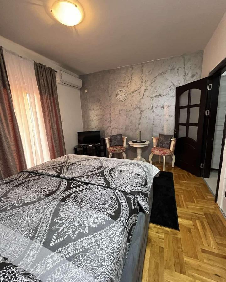 Studio Place 8 Podgorica Exterior photo