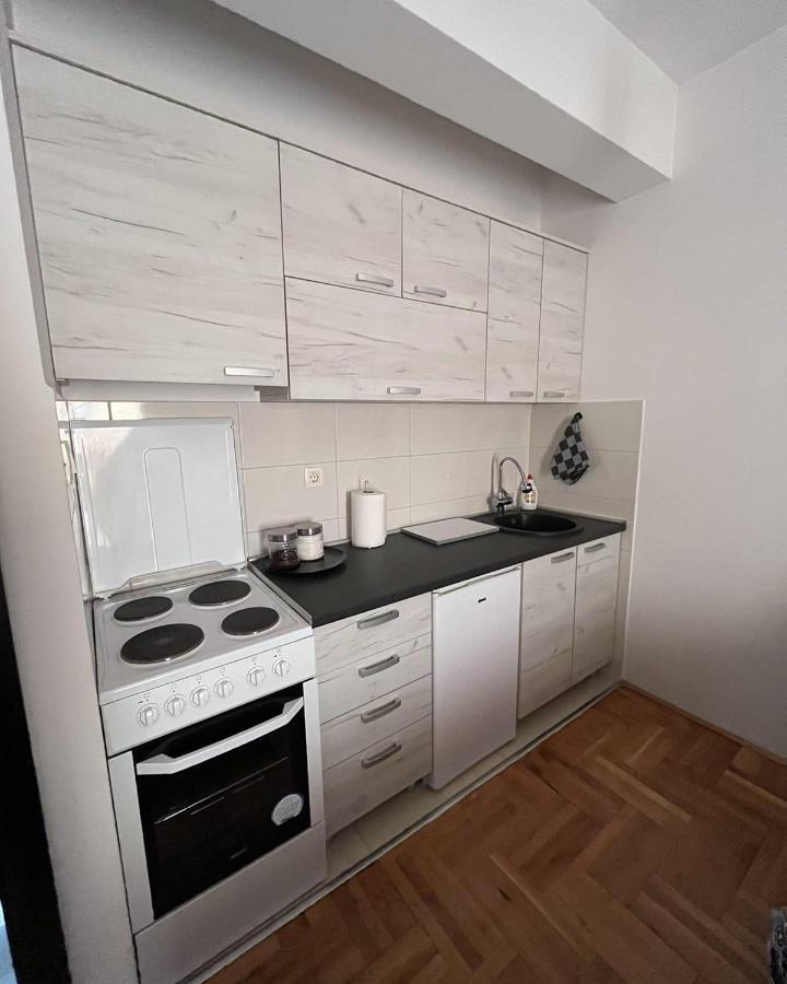 Studio Place 8 Podgorica Exterior photo